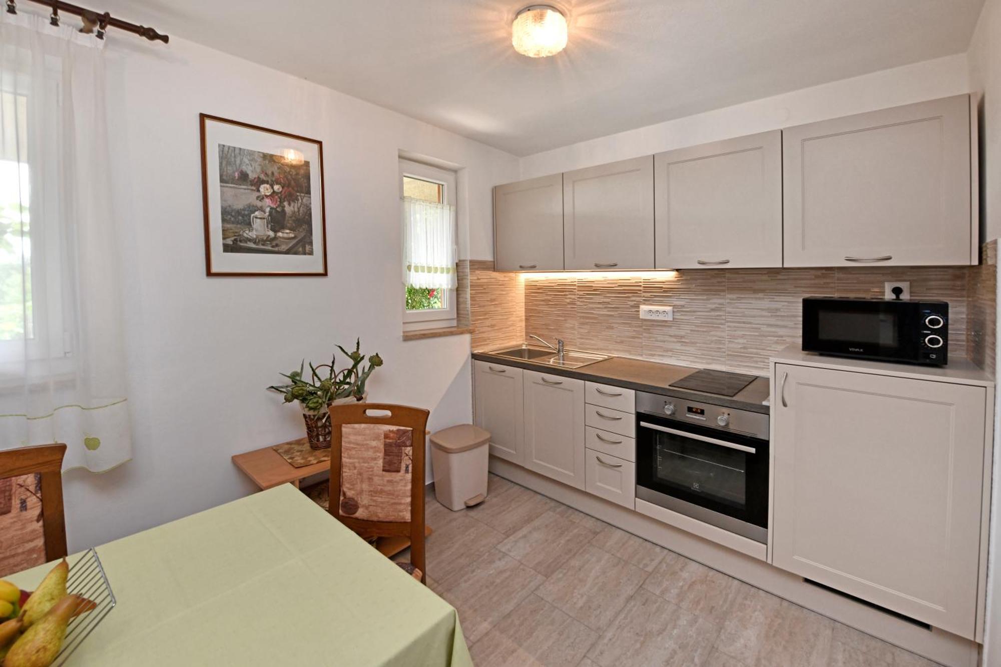 Apartment Slavica Vrvari Porec Ruang foto