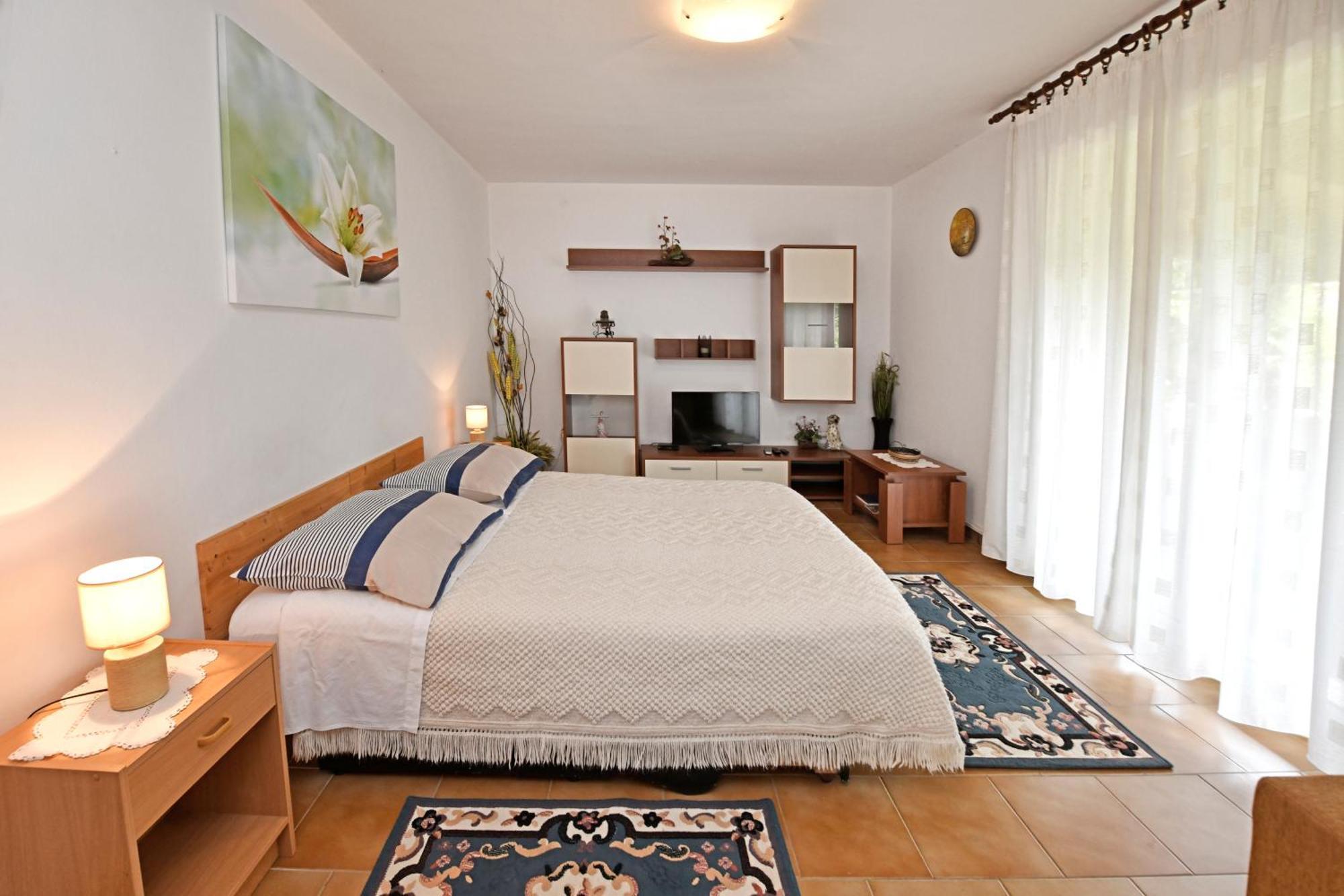 Apartment Slavica Vrvari Porec Ruang foto